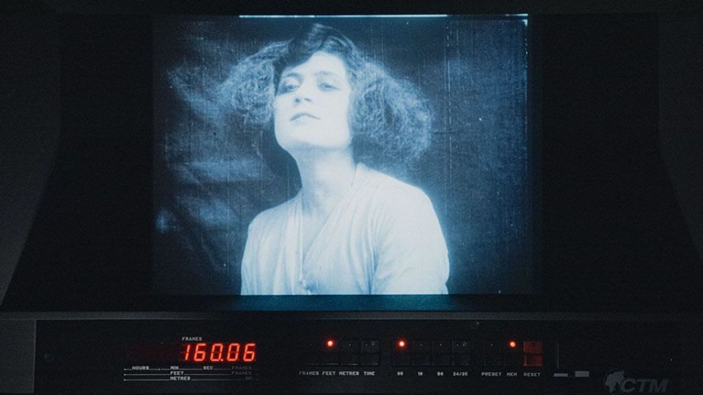 ELVIRA NOTARI. OLTRE IL SILENZIO nella selezione ufficiale della Mostra del Cinema di Venezia